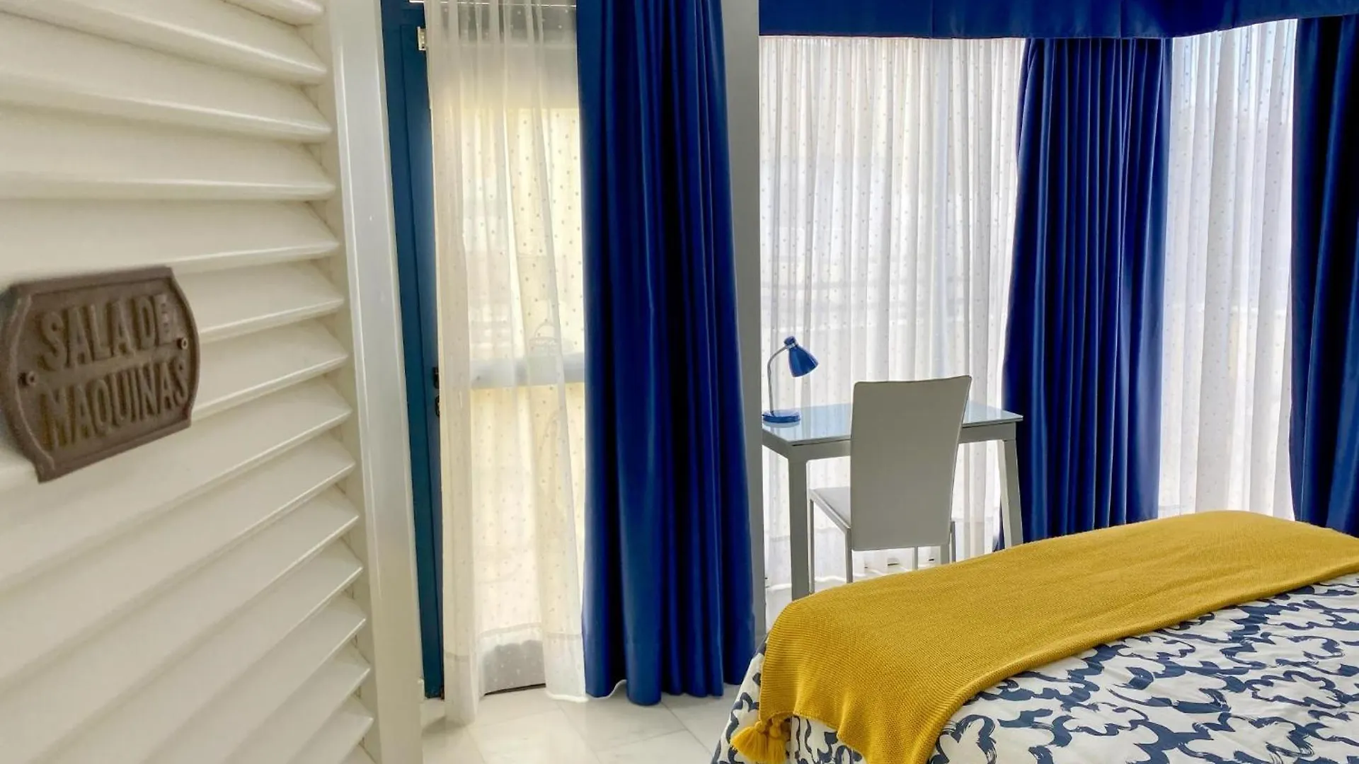 La Mar Loft Apartment With Hot Tub location